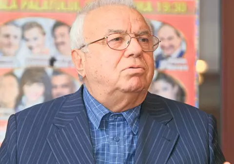 Metoda «accidentul» face tot mai multe victime! Alexandru Arşinel, la un pas să fie ţepuit cu 15.000 de lei!