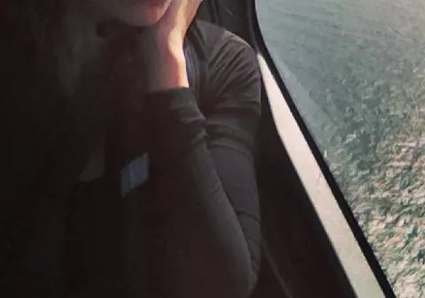 Mădălina Ghenea şi VIAŢA DUPĂ GERARD BUTLER. Uite cum îşi petrece seara frumoasa româncă