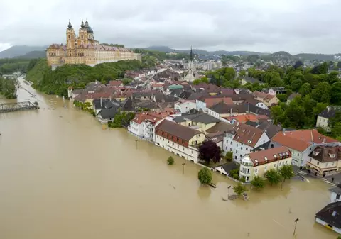 Cel puțin șase oameni uciși de inundațiile care au lovit Europa - FOTO