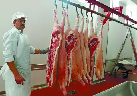 DE AICI POATE ÎNCEPE SFÂRŞITUL OMENIRII? Un pericol de moarte se ascunde în carnea din comerţ