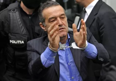Fără lapte şi carne la puşcărie pentru Gigi Becali! Vezi ce a dus la această măsură extremă pentru cel închis la Jilava