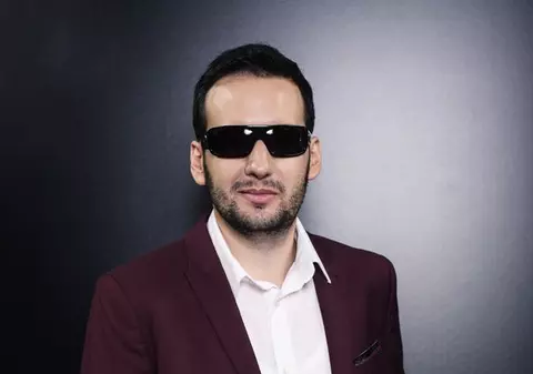 Caravana X Factor ajunge mâine la Cluj! Ioan Man îi susţine pe viitorii concurenţi!