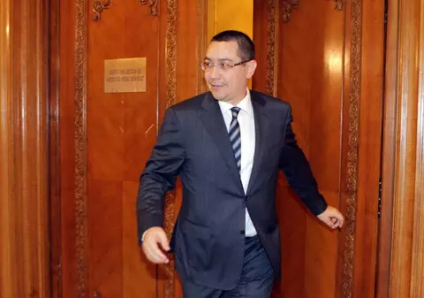 Şansa vieţii pentru orice student! Se poate face practică la cancelaria primului ministru Victor Ponta