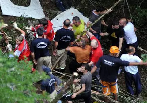 Accidentul din Muntenegru | Poliţistul care conducea autocarul groazei nu a raportat superiorilor că pleacă în voiaj 