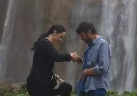 ŞTEFAN BĂNICĂ DĂ REPLICA? Vezi fotografia care TE DUCE CU GÂNDUL la Andreea şi iubitul ei