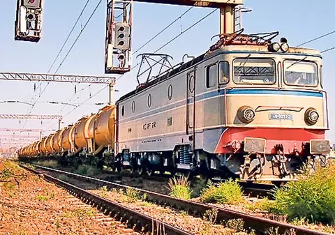 Ruta trenului estival, destinată în principal tinerilor, va fi prelungită. Intră să vezi de ce!