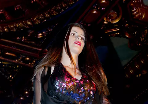 Uite cum SE RELAXA mezina Ritei Mureşan, în timp ce sora ei PREZENTA COSTUME DE BAIE