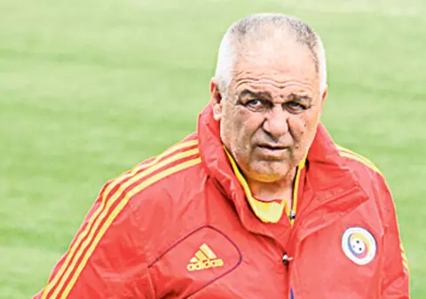 Scapă cine poate! «Flocea» Marin se rupe de Piţi, Chivorchian, şef la LPF