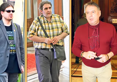 Adio tricouri şi blugi în Parlament! Deputaţii vor fi obligaţi să stea toată ziua cu cravata la gât