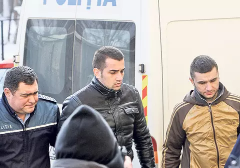 Hoţii tablourilor, trimişi în judecată