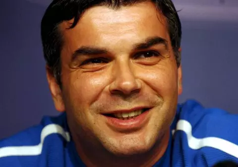 SECRETUL DRAMATIC al lui COSMIN OLĂROIU! A avut un frate care a murit de SIDA?