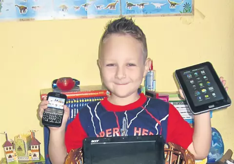 Prichindeii din Capitală, împătimiţi ai tehnologiei 