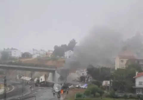 NOI IMAGINI DE GROAZĂ | Primele clipe după accidentul de tren din Spania | VIDEO