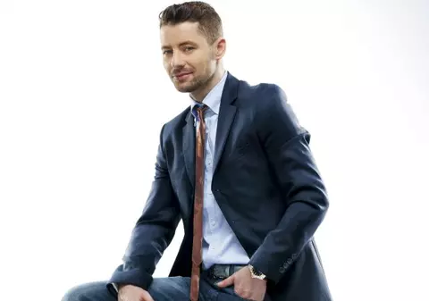 INTERVIU EXCLUSIV | Adi Sînă, MĂRTURISIRI despre MARIUS NEDELCU, FOSTUL MEMBRU al TRUPEI AKCENT!
