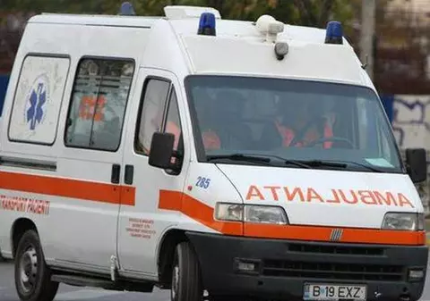 O maşină cu număr de corp diplomatic, implicată într-un ACCIDENT MORTAL, în Mureş