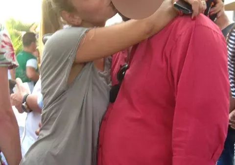 EL A LUAT-O DE "NEVASTĂ" pe Roxana Ionescu! Ghiceşti cine este?