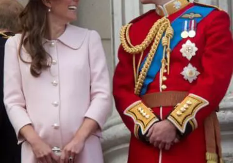 ECHIPELE de urgenţă, ALERTATE LA REŞEDINŢA LUI KATE MIDDLETON