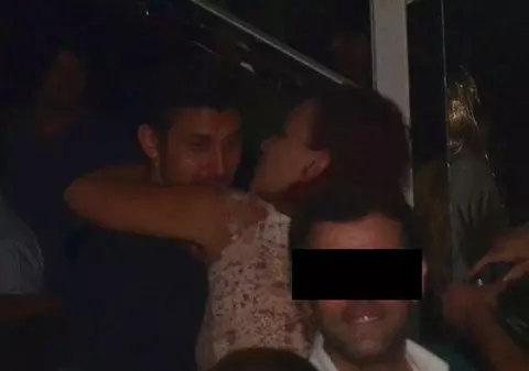 Ciprian MARICA, ATACAT ÎN CLUB! O ROŞCATĂ FOCOASĂ A SĂRIT PE EL