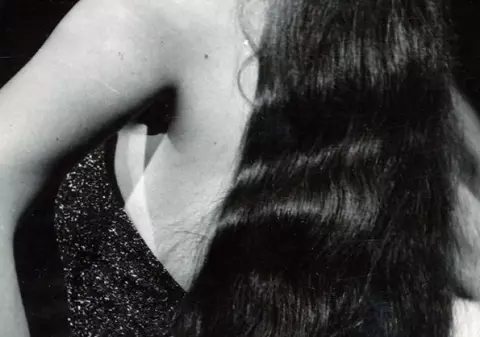 Este IUBITĂ de o ţară întreagă, IDOL al multor generaţii de români. RECUNOŞTI VEDETA?| FOTO