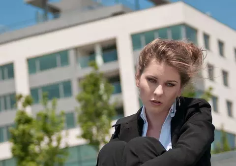 Te-au "ros" sandalele? 4 ceaiuri îţi "repară" pielea 