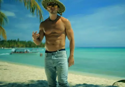 Sonny Flame lansează noul single "Loca Pasion", însoţit de videoclip