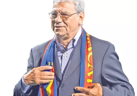 După prestaţia din Supercupa României, Steaua e lăudată şi în acelaşi timp avertizată de Emeric Ienei: «Drumul e bun, dar să nu fie prea scurt!»