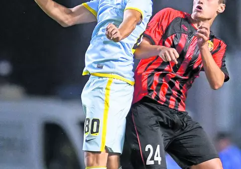 Meme taie şi spânzură, Steaua suferă