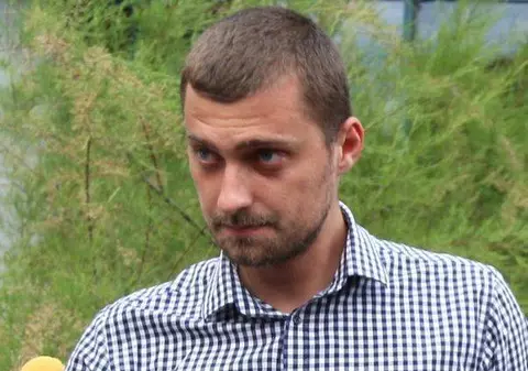 Gabi Tamaş pleacă în Anglia după expirarea interdicţiei de a părăsi ţara