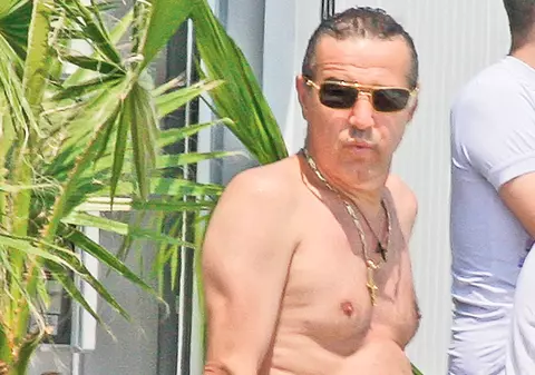 EXCLUSIV | SCANDAL MONSTRU LA JILAVA! Ce a descoperit GIGI BECALI în PANTALONII LUI SCURŢI