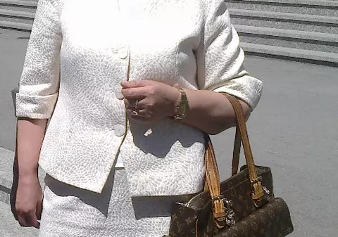 Veronica Bulai, mama surorilor Gabor, RĂSFĂŢATĂ DE AMBELE FETE după ce S-AU ÎMBOGĂŢIT! FOTO