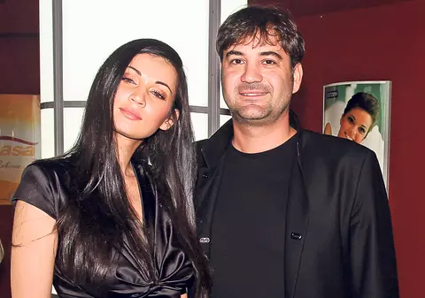 Nicoleta Luciu şi Zsolt Csergo au vrut să IMORTALIZEZE MOMENTUL, dar VOR AVEA O AMINTIRE URÂTĂ. Uite cine LE-A STRICAT fotografia de vacanţă