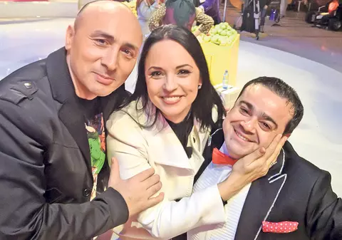FOTOGRAFIE DE COLECŢIE! ANDREEA MARIN l-a topit pe Minune!