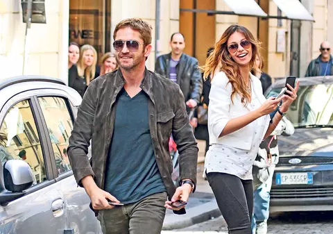 Mădălina Ghenea l-a lăsat pe Butler pentru o femeie!