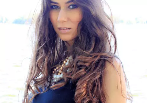 A fost aleasă este CEA MAI FRUMOASĂ ROMÂNCĂ! Vezi cum arată Miss World România 2013! FOTO