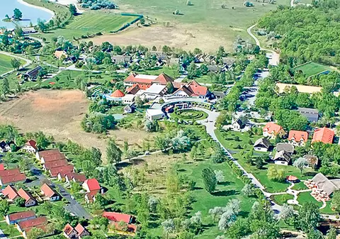 TURISM | Alergare în pădure, pescuit, plajă şi înot, toate într-un singur loc