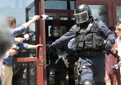 Nici în filmele americane n-ai văzut aşa ceva! Cum a fost păzit OMAR HAYSSAM | FOTO GALERIE DE EXCEPŢIE