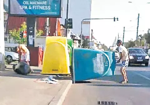 Tot mai multe pubele vandalizate | Oamenii străzii, spaima containerelor! VIDEO