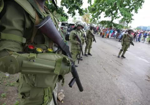 Două tinere de 18 ani din Marea Britanie, atacate cu acid în Zanzibar 