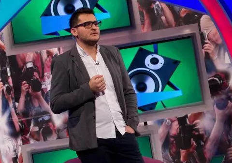 Mircea Badea, luat la mişto de colegul de trust, Radu Buzăianu