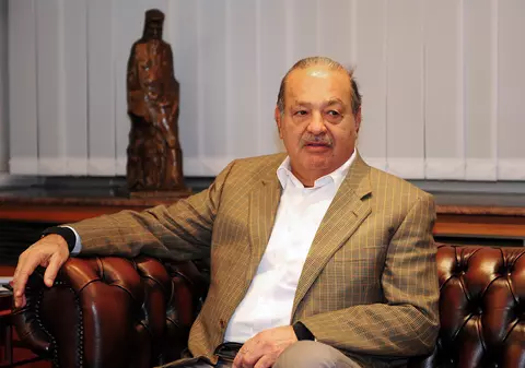 Este CEL MAI BOGAT OM DIN LUME, dar VIAŢA LUI de zi cu zi ese un MODEL DE CUMPĂTARE!