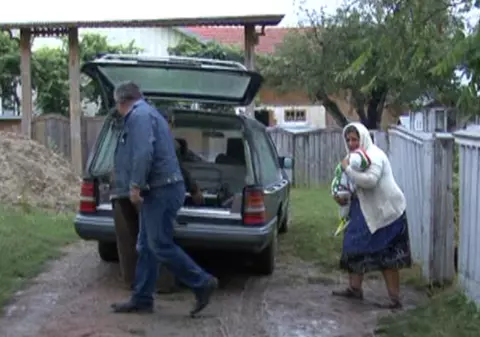 Un bebeluș a murit după ce S-A ÎNECAT CU UN BISCUIT!