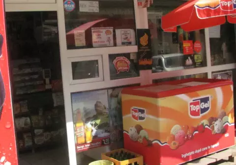 Jaf armat la un magazin din Galaţi! Hoţul au fugit cu... 230 de lei