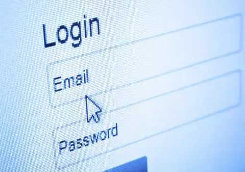 Iată cu ce parole sunteţi în pericol pe internet