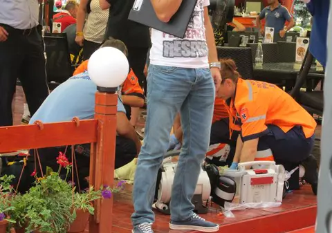 TRAGEDIE BATAVĂ! Un fan al lui Vitesse a murit la Ploieşti, înaintea meciului cu Petrolul 