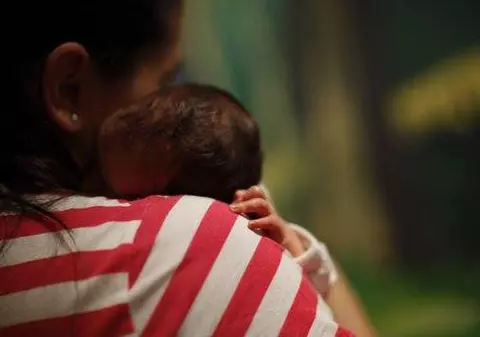 SĂRBĂTOARE MARE în familia ELENEI BĂSESCU, prilejuită de micuţa SOFIA-ANAIS