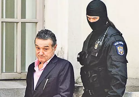 Gigi Becali CERE DIN NOU SĂ PĂRĂSEASCĂ ÎNCHISOAREA! Uite ce MOTIV a invocat