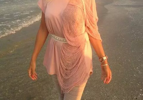 O blondă celebră de la noi vrea să devină preşedintele României