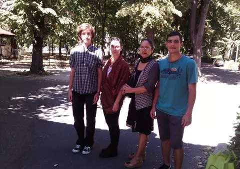 Trei ELEVI români AU CUCERIT China