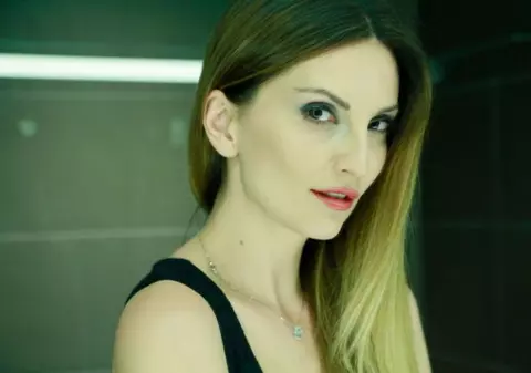 O cântăreaţă din Italia a venit de urgenţă în România! Află de ce!