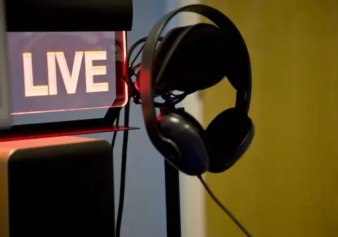 Unul dintre cele mai cunoscute posturi de radio din ţară SE ÎNCHIDE! CNA i-a retras toate licenţele 